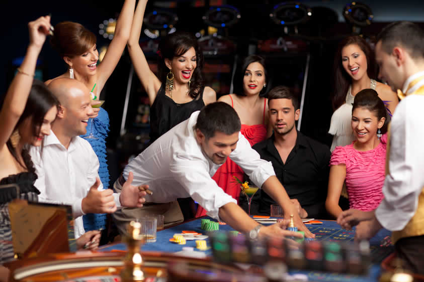 playing roulette fun casino night